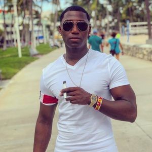 Meet your Posher, Stephen